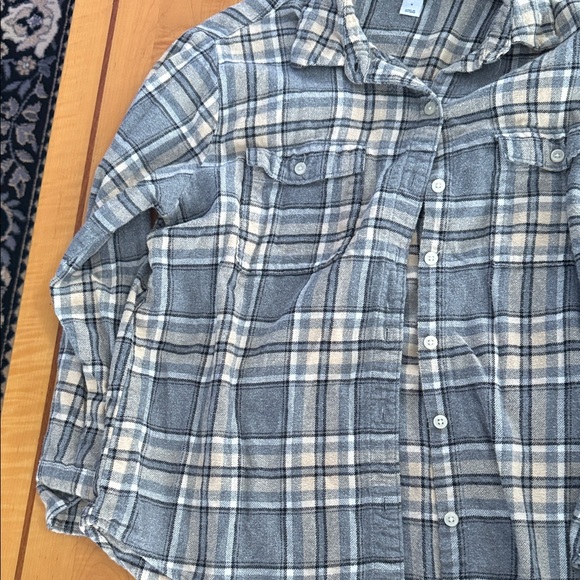 Old Navy Blue and Cream Plaid Men's Shirt - Picture 4 of 6